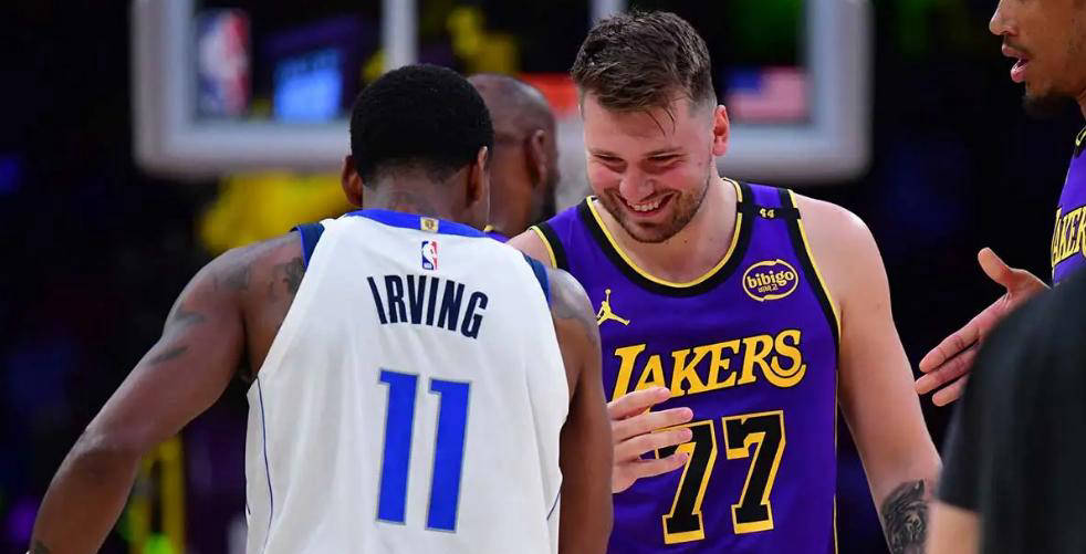 独行侠绝地反击美国男篮，艾顿一己之力扛起全队