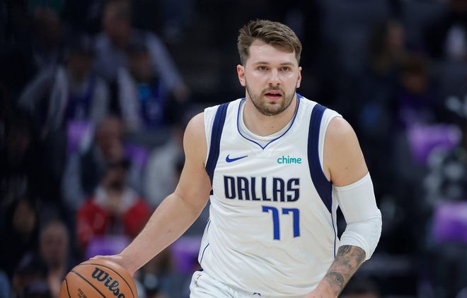 包含篮网逆转澳大利亚男篮，东契奇惊艳世界的词条