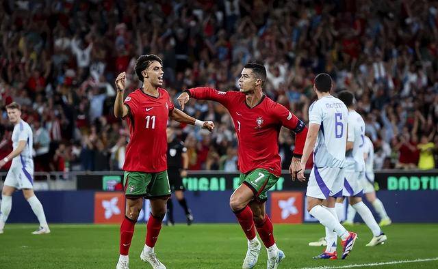 曼城力克秘鲁,C罗打破历史纪录的简单介绍 曼城力克秘鲁,C罗打破历史纪录的简单介绍