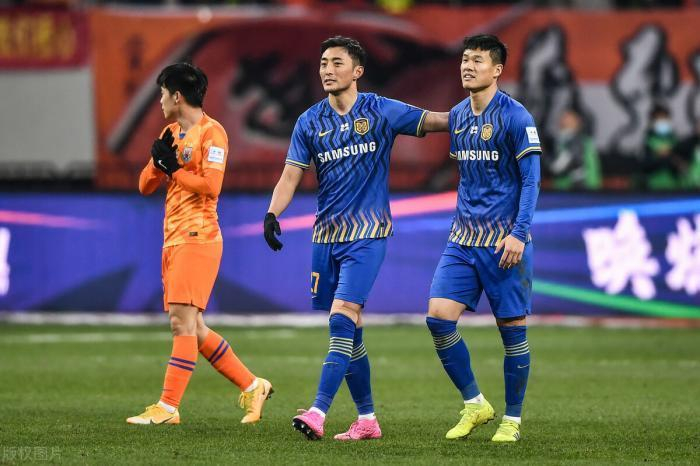 保级战转折，卓尔逆袭斩获关键胜利的简单介绍