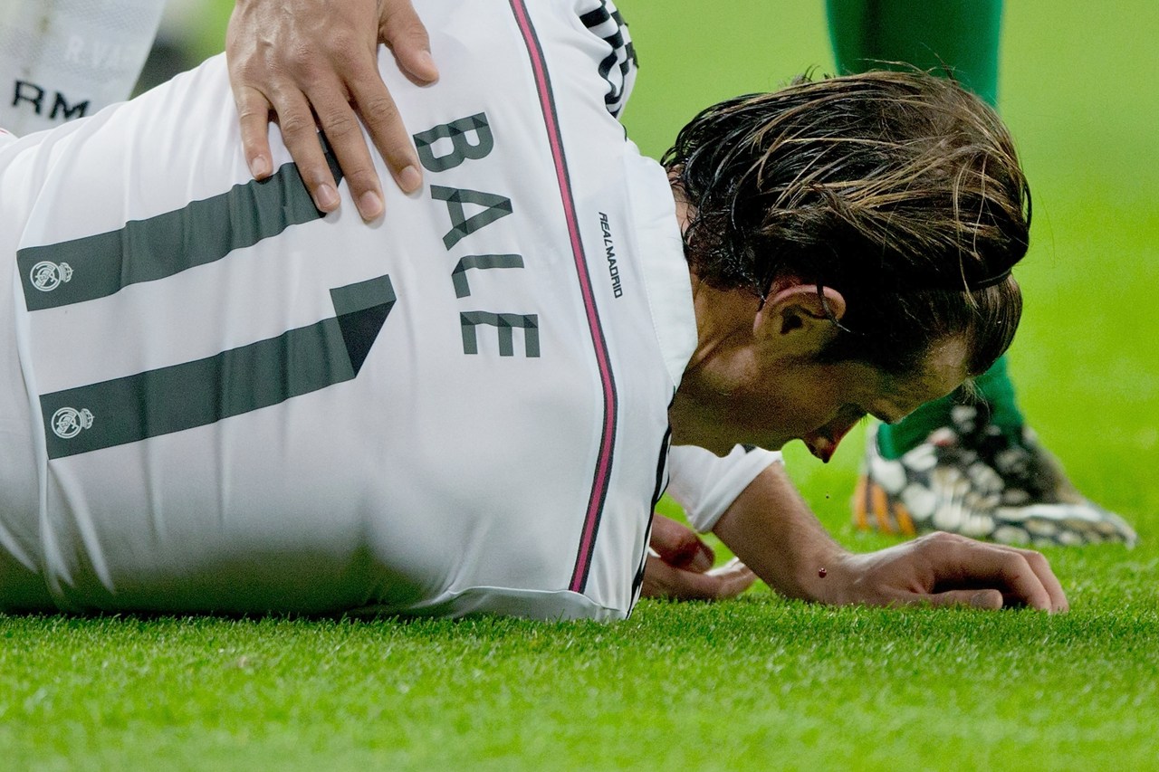 赫兹利亚上演绝地反击，成功击败对手晋级欧冠