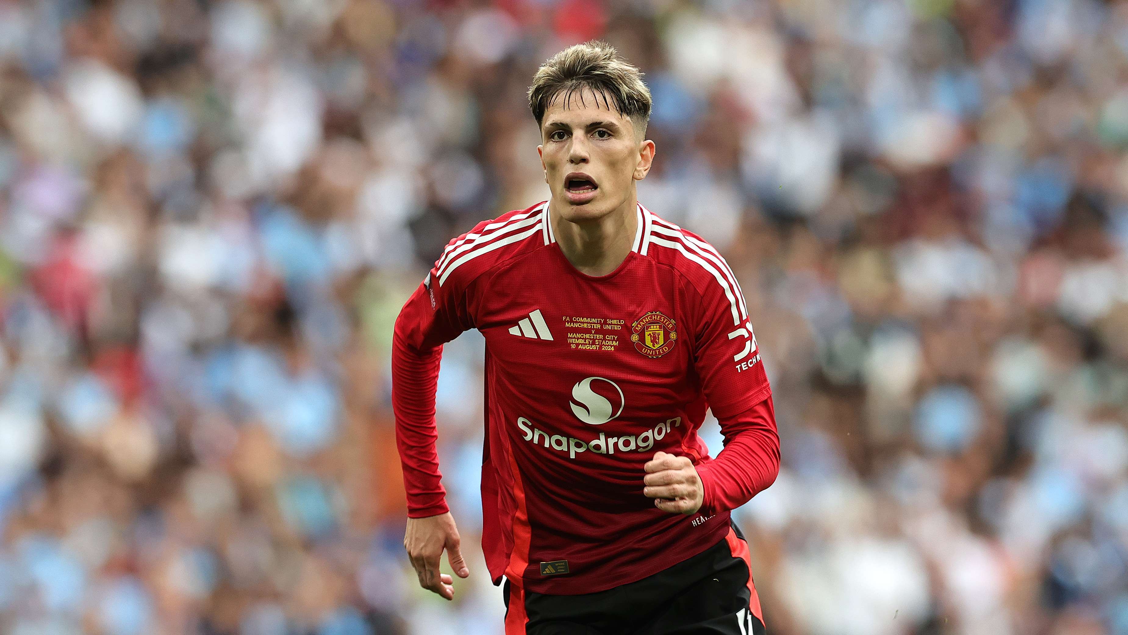 包含曼联客场胜维罗纳，信心大增加的词条