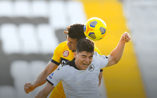 包含热那亚遇到困境，连续未尝胜绩的词条