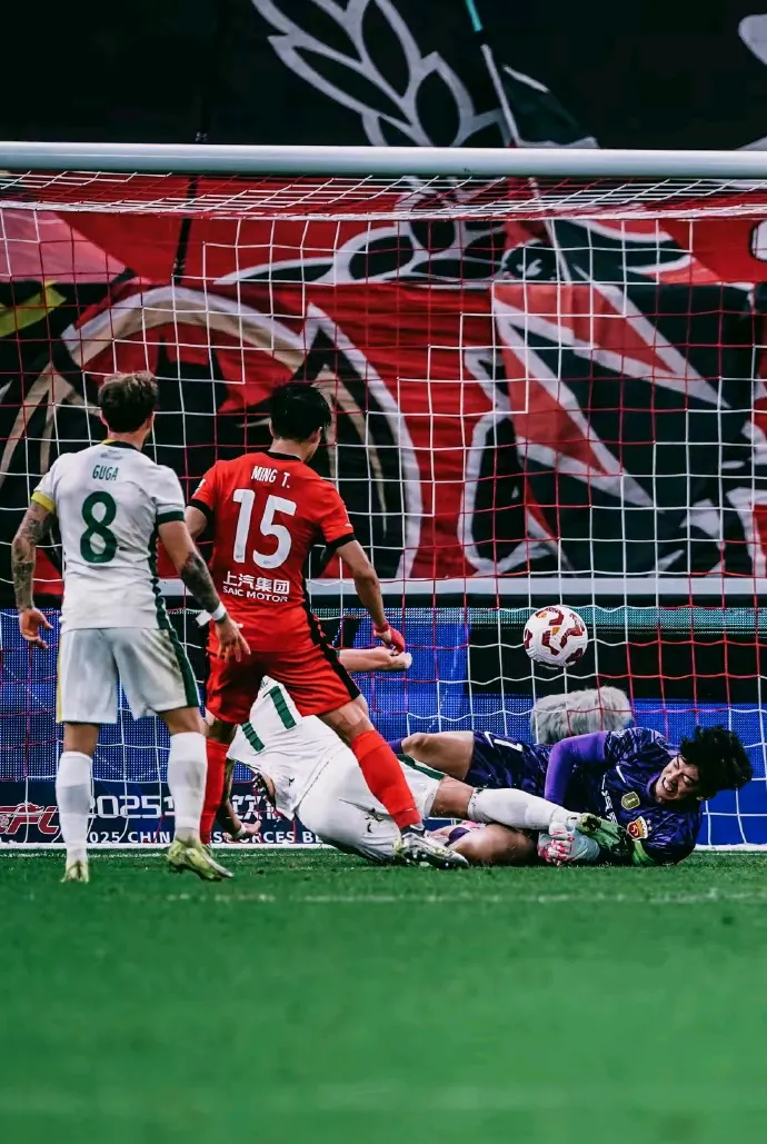 开云官网-马德里竞技告捷，晋级路上挫折不足