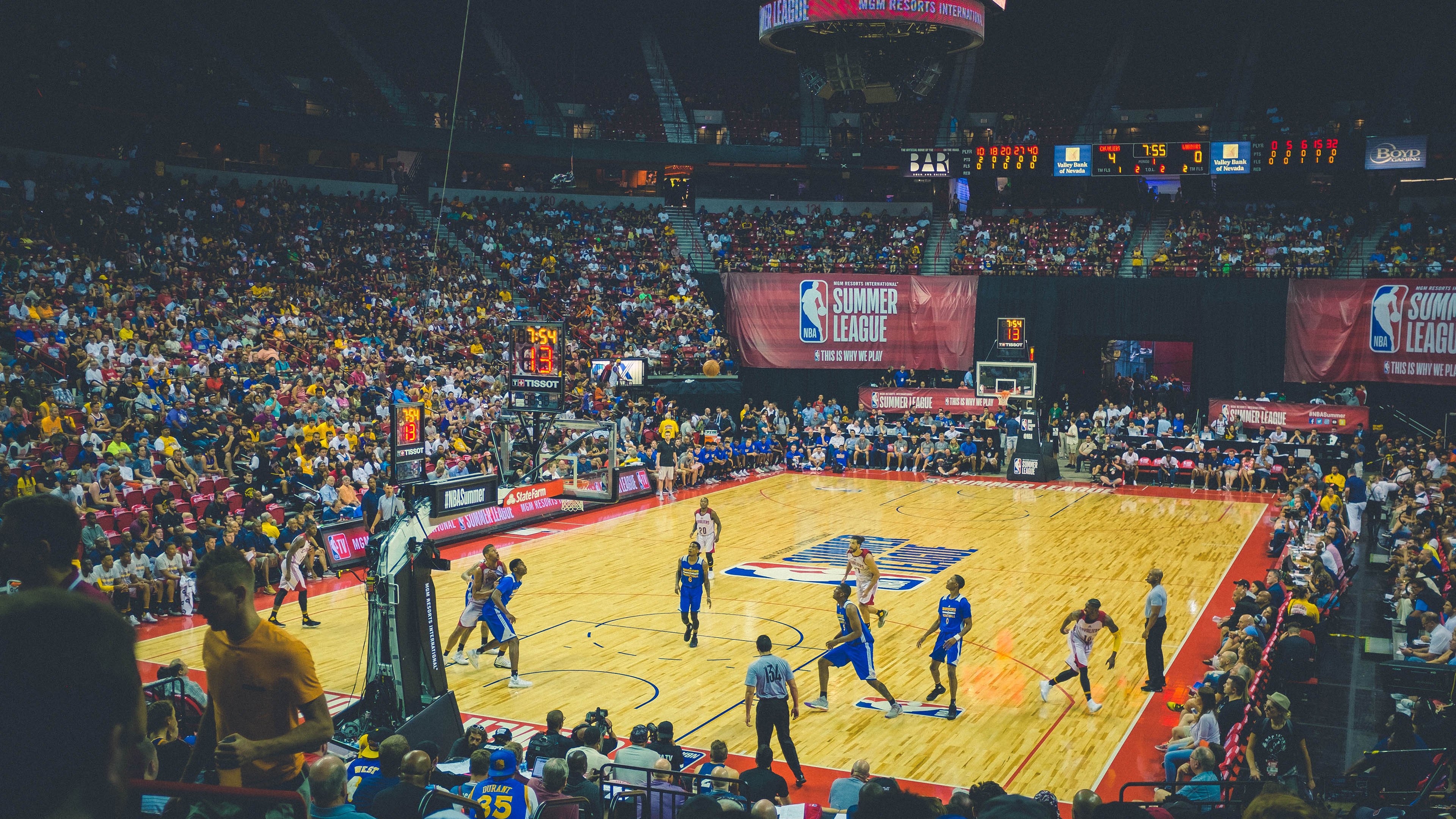 冰与火之歌，尼克斯的钢铁防线与布克的抢七烈焰