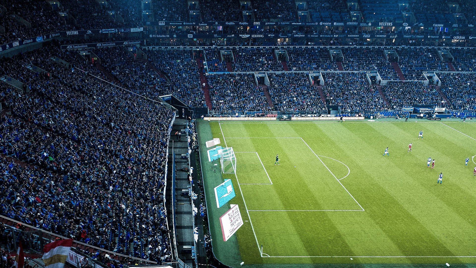 F1街道赛之夜，武切维奇如何成为硬仗之王的传奇